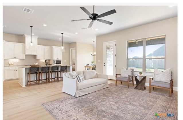 1207 Rylee Lane photo 4