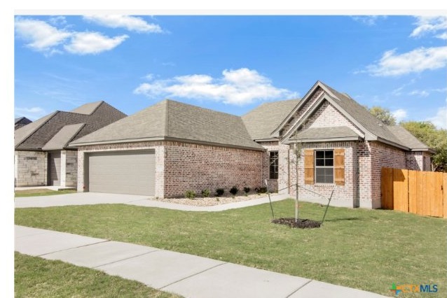 1212 Madyson Lane photo 3